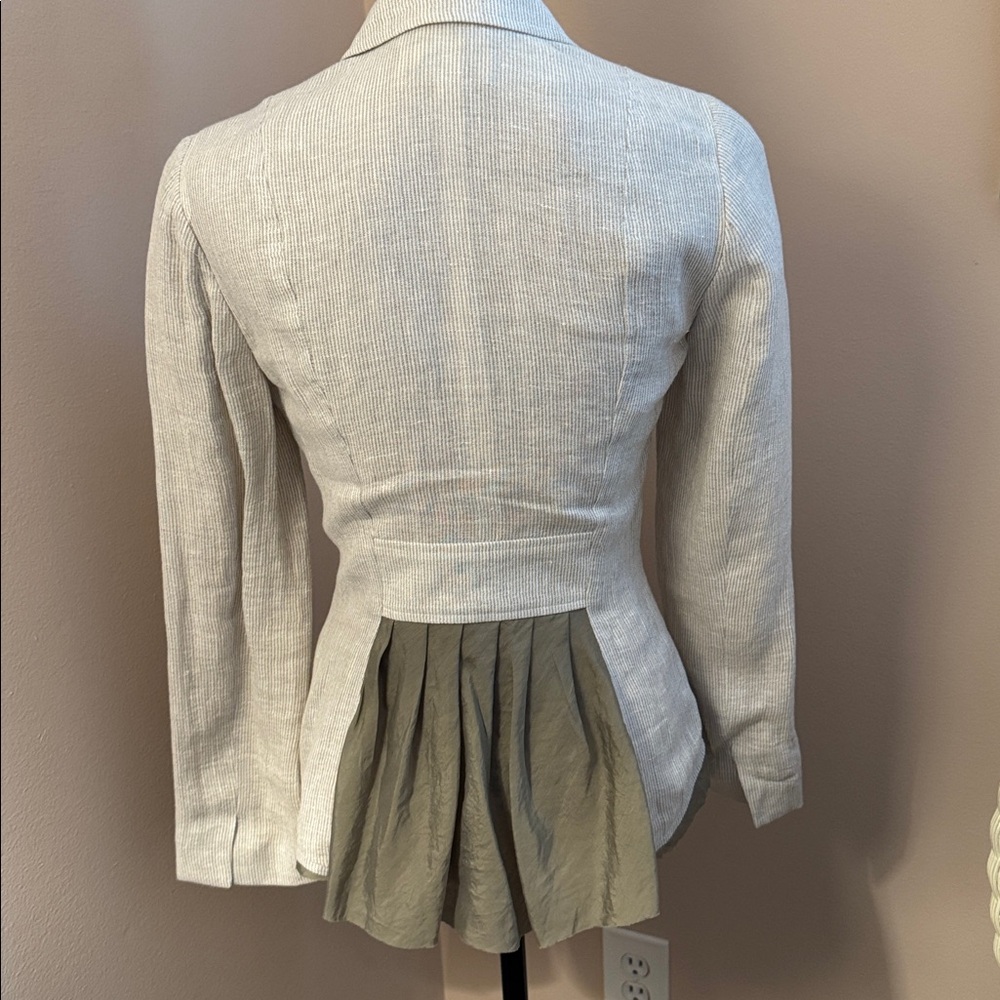 Elizabeth and James Linen and Silk Two-Tone Jacket - Picture 6 of 11
